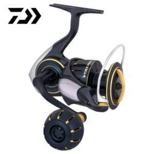 Daiwa 2023 Saltiga 6000XH Spinning Reel Side View